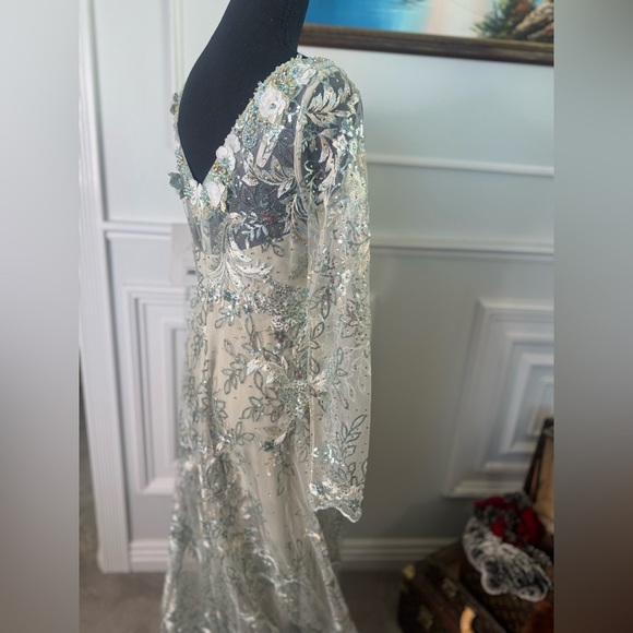 Green Floral Embroidered Illusion Long Sleeve Gown - Picture 13 of 17